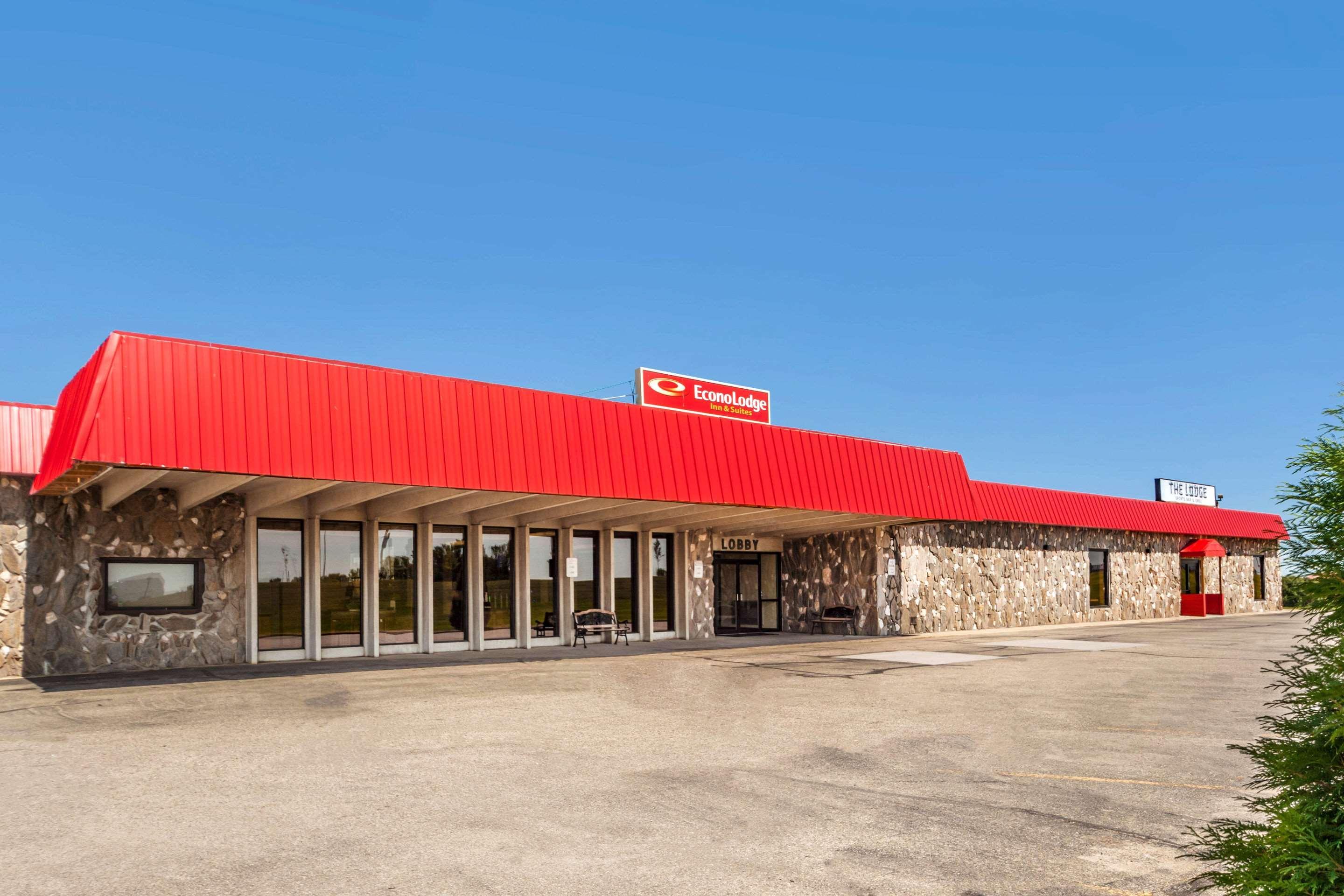 Econo Lodge Inn & Suites Brookings Buitenkant foto