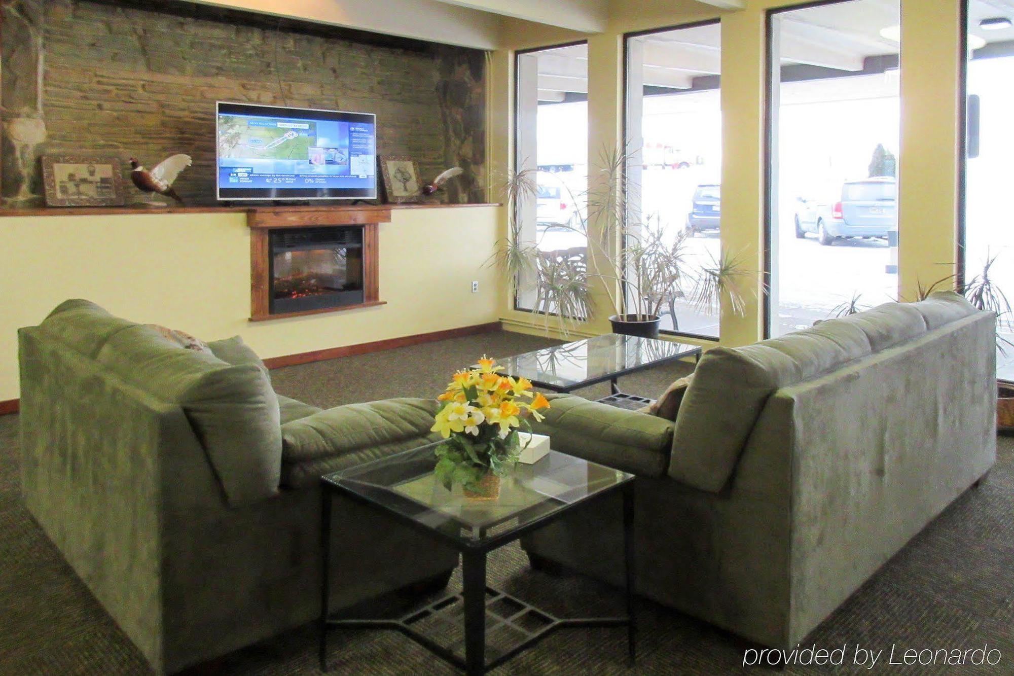 Econo Lodge Inn & Suites Brookings Buitenkant foto