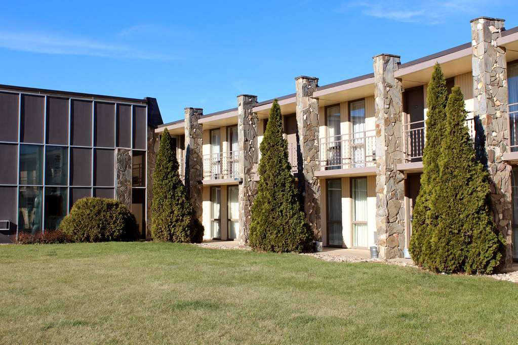 Econo Lodge Inn & Suites Brookings Buitenkant foto