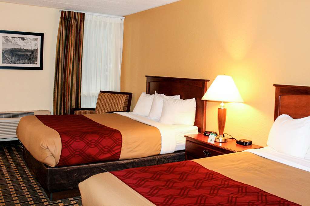 Econo Lodge Inn & Suites Brookings Kamer foto