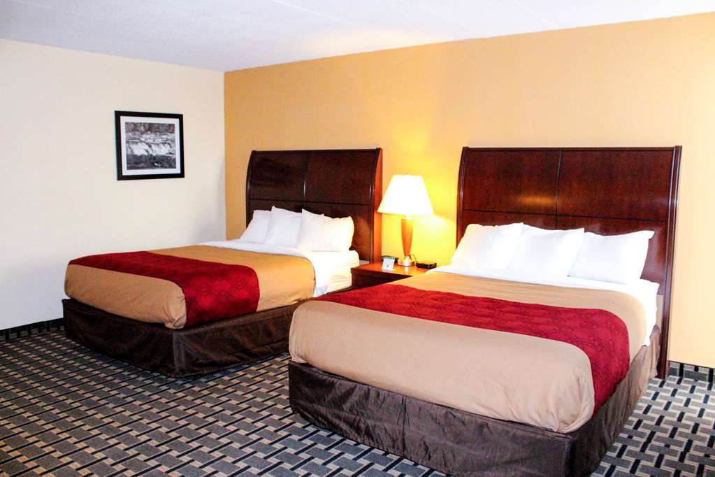 Econo Lodge Inn & Suites Brookings Kamer foto
