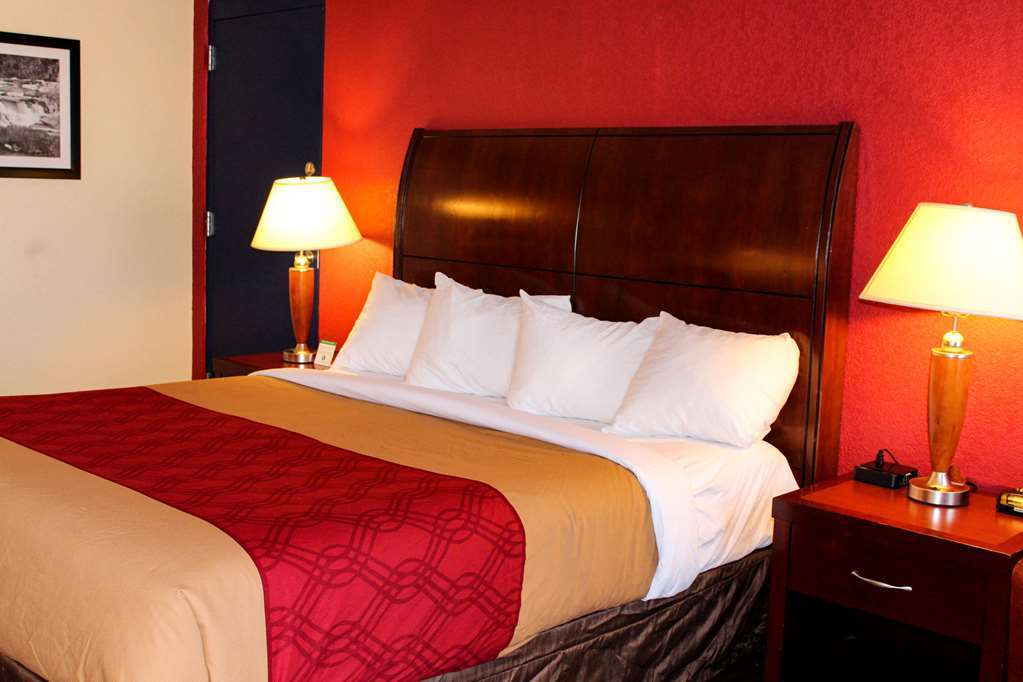 Econo Lodge Inn & Suites Brookings Kamer foto